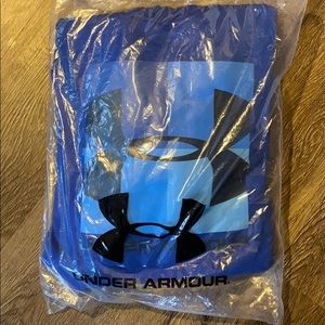 Men’s Under Armour Sweatshirt